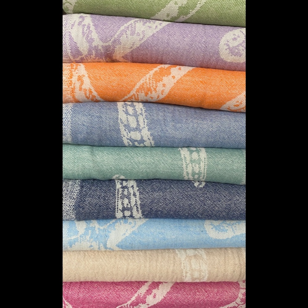 Seaside Collection Fine Cotton Oversize Soft Towel - Picture 5 of 6